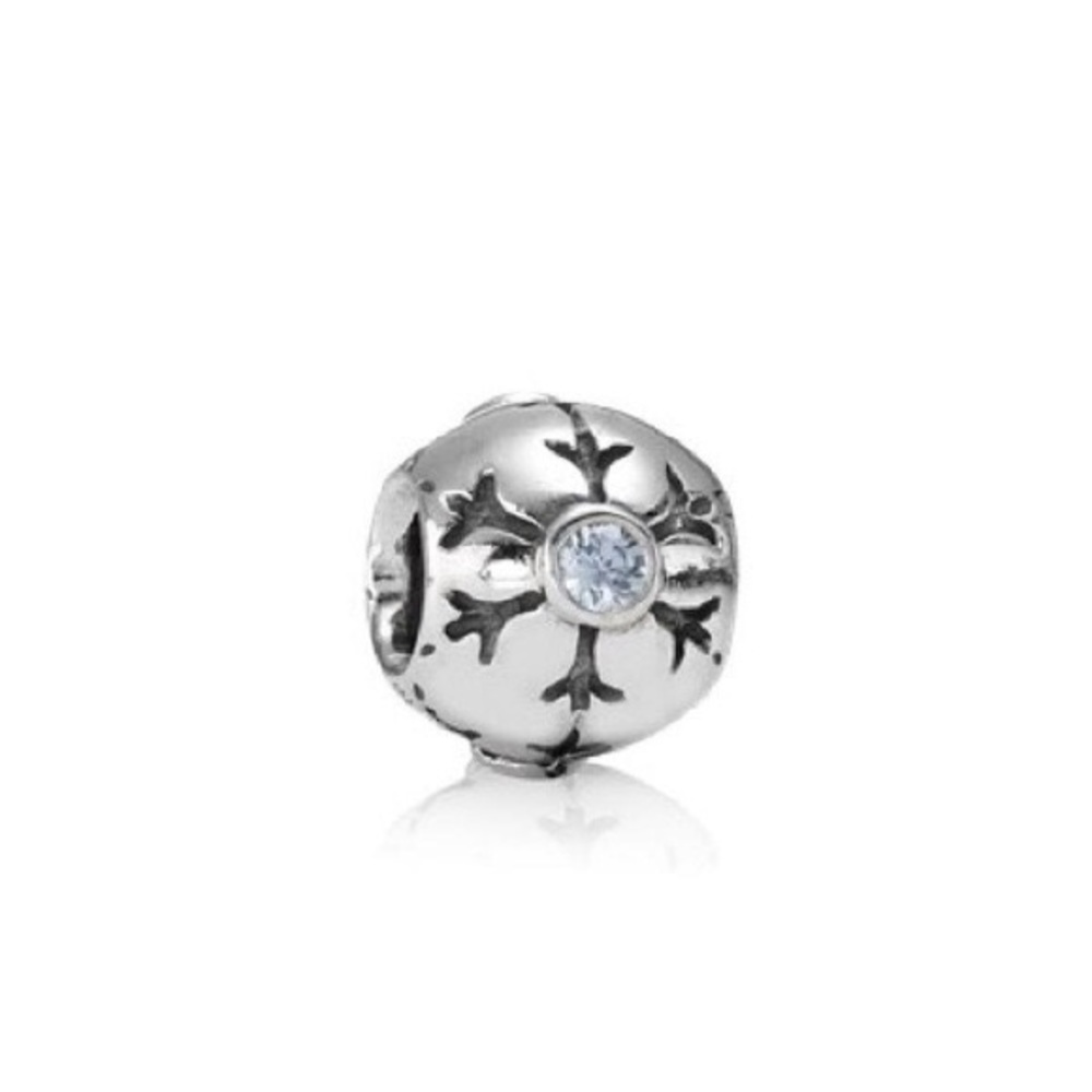 Pandora Snowflake Charm